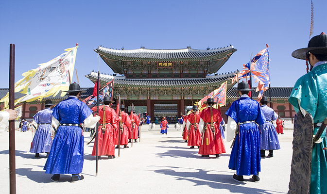 Korea Palace Tour with Jjimjilbang Experience [CT-04]