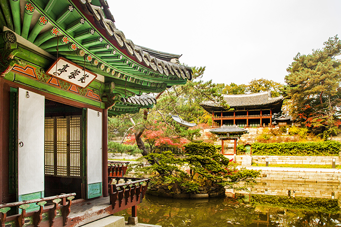 Afternoon Changdeokgung Palace + Bukchon Hanok Village Tour [CV-02]